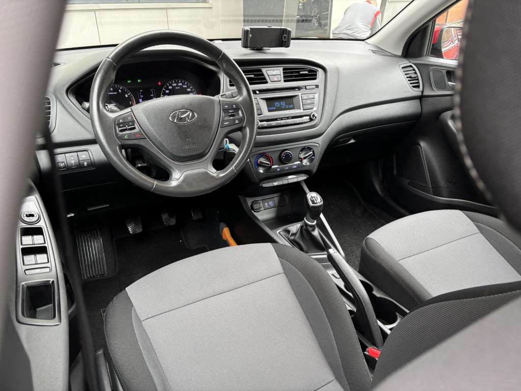 Hyundai I 20