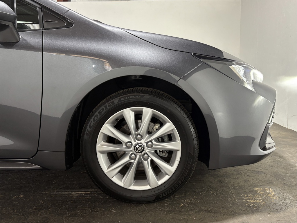 Toyota Corolla Touring Sports