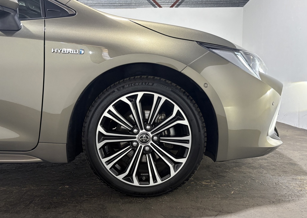 Toyota Corolla Touring Sports