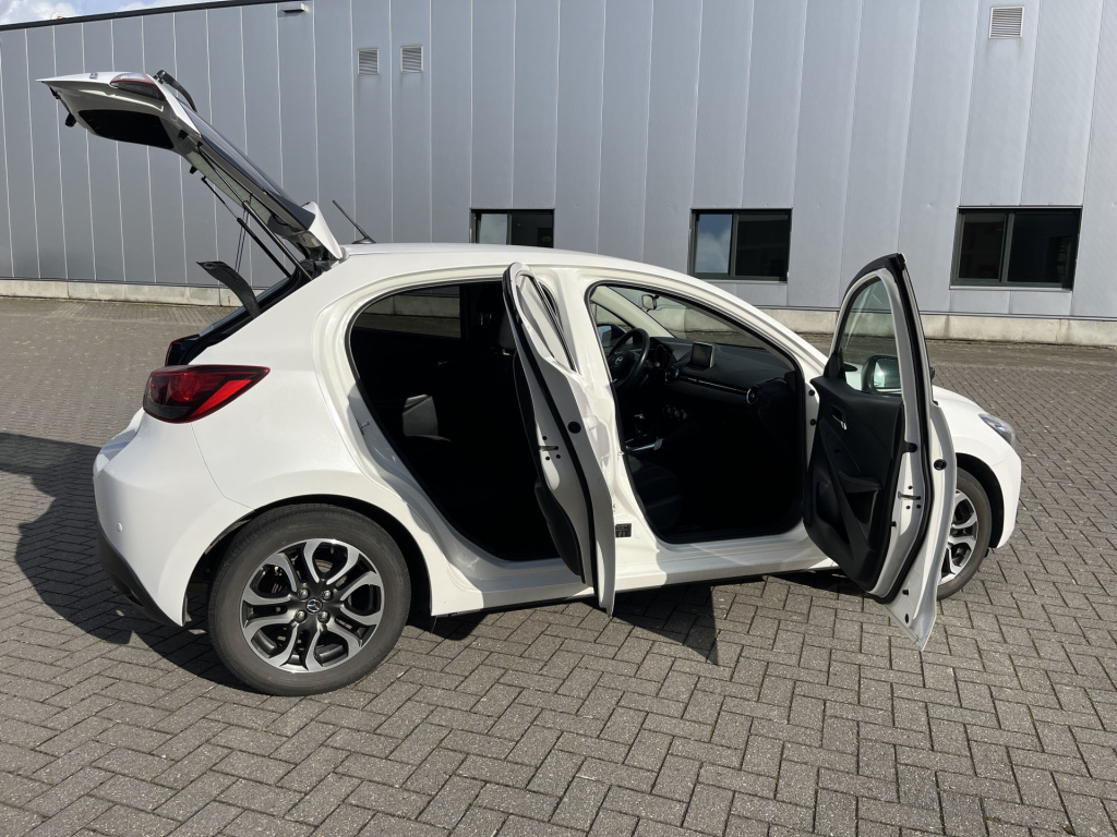 Mazda 2