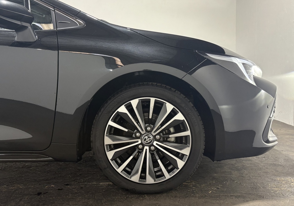 Toyota Corolla Touring Sports