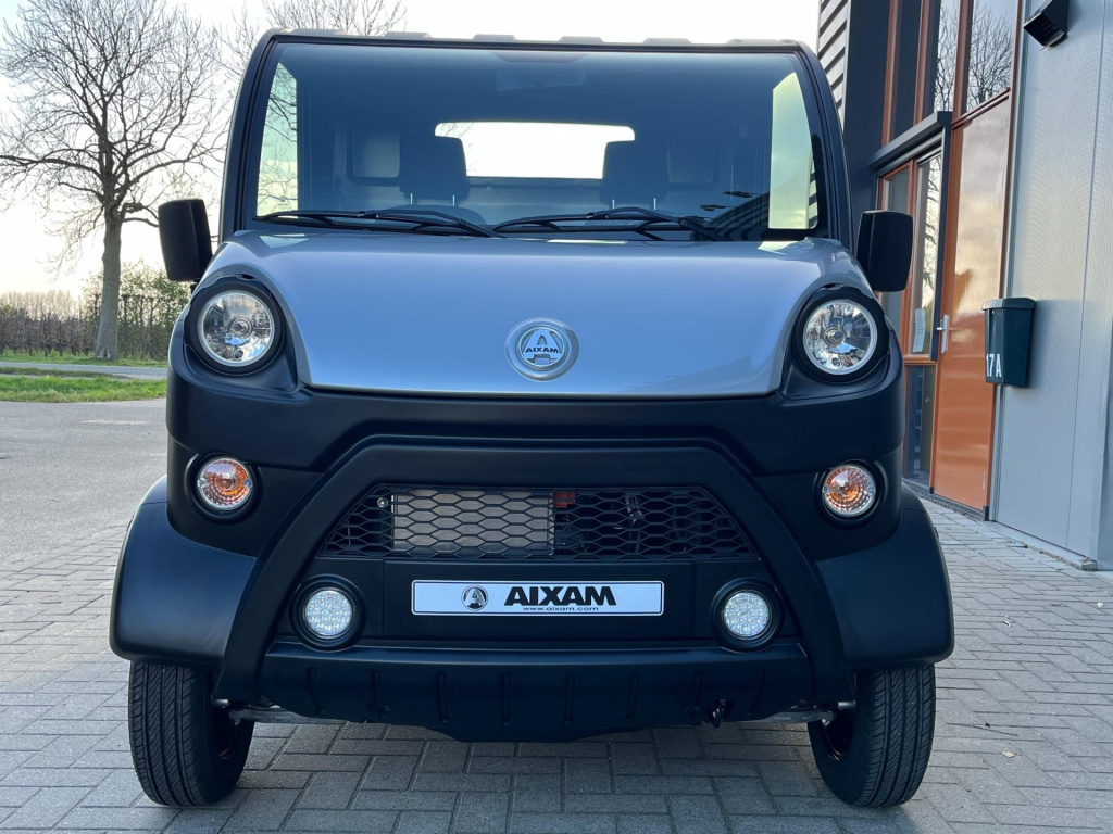 Aixam E-truck