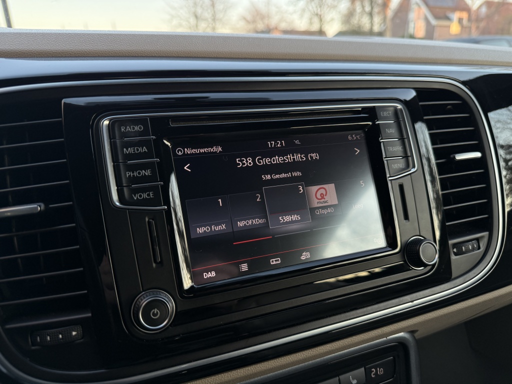 Volkswagen New Beetle