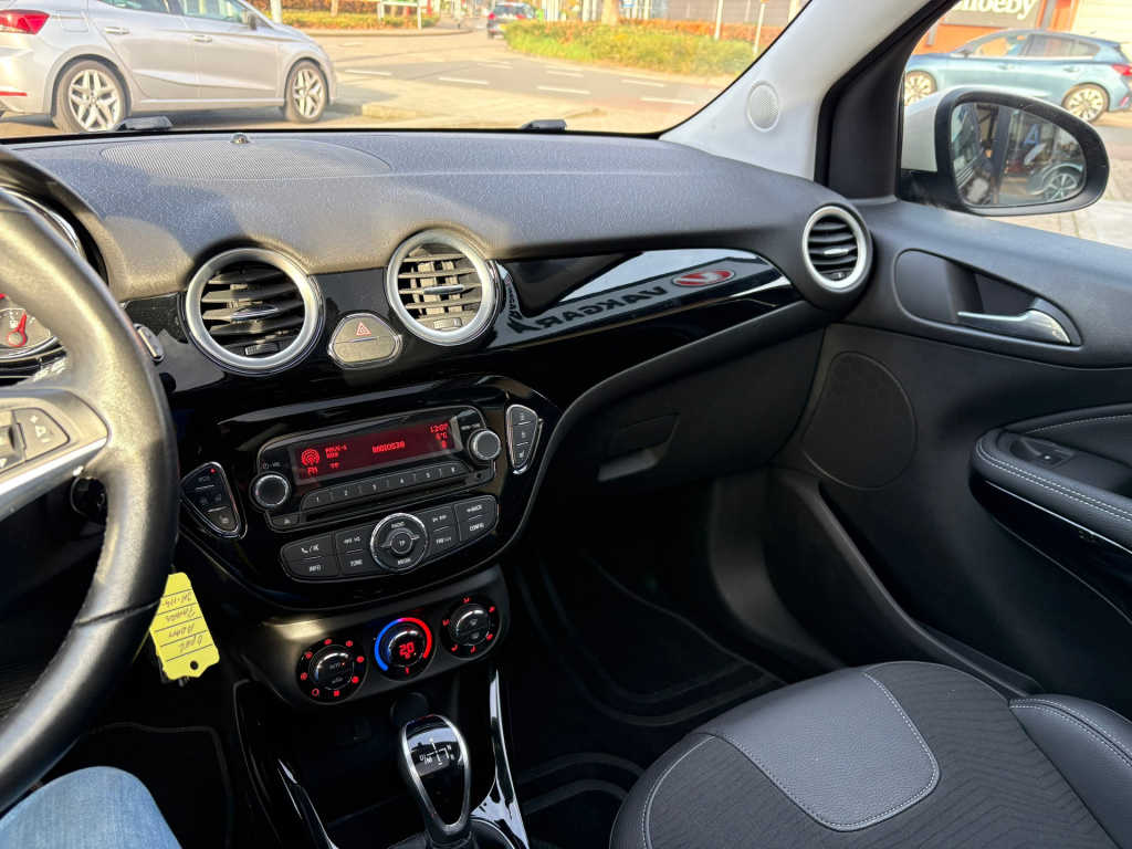 Opel Adam
