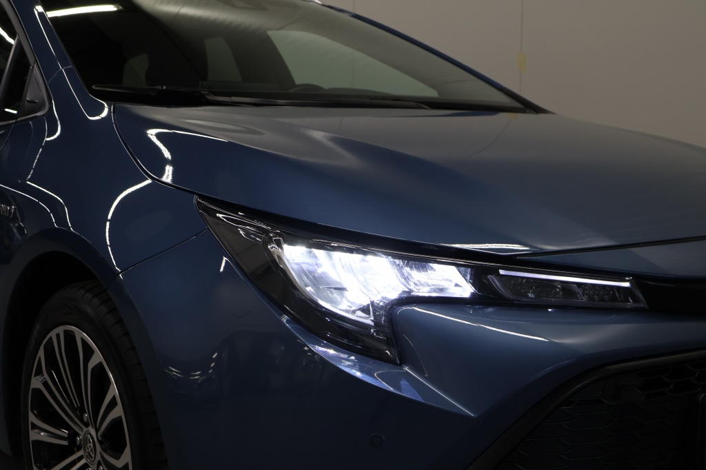 Toyota Corolla Touring Sports