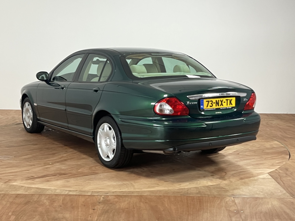 Jaguar X-type