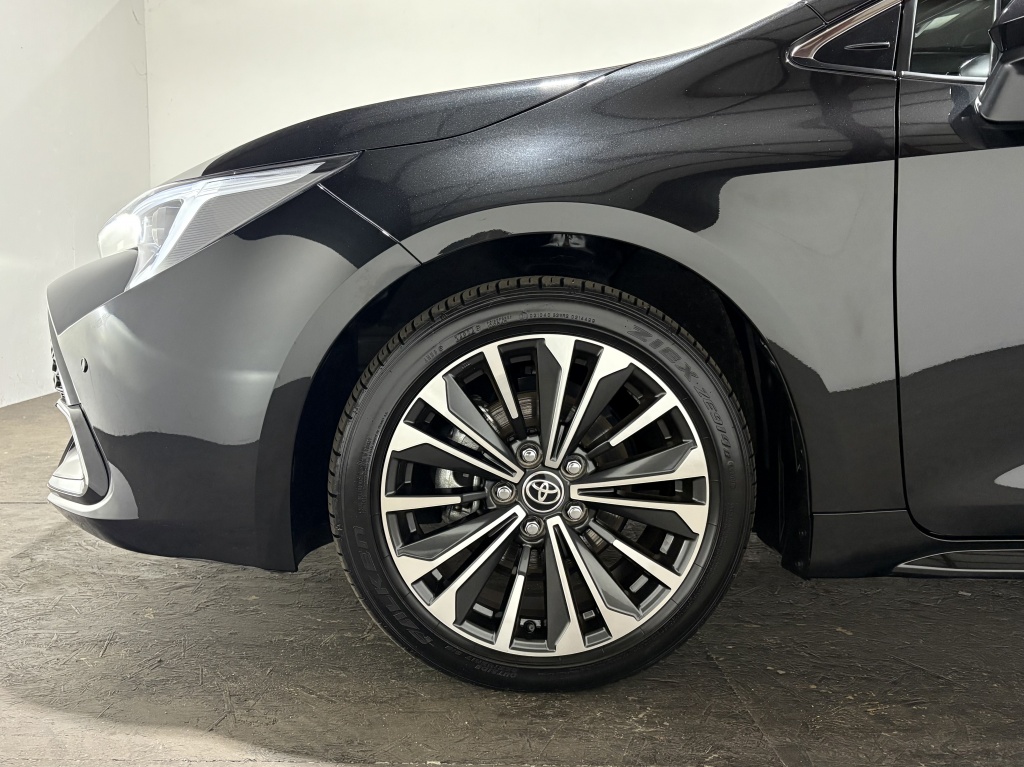 Toyota Corolla Touring Sports