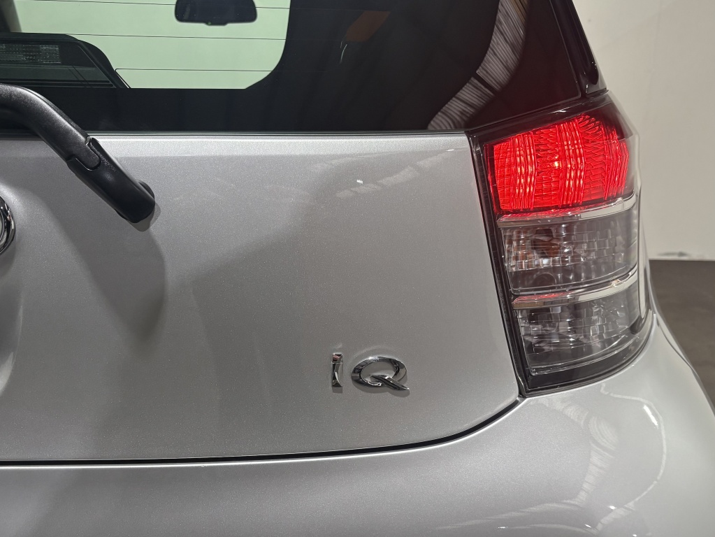 Toyota Iq