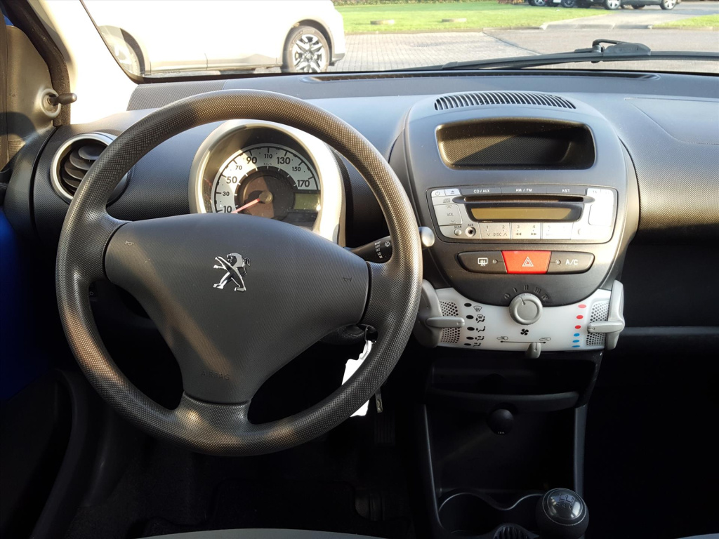 Peugeot 107