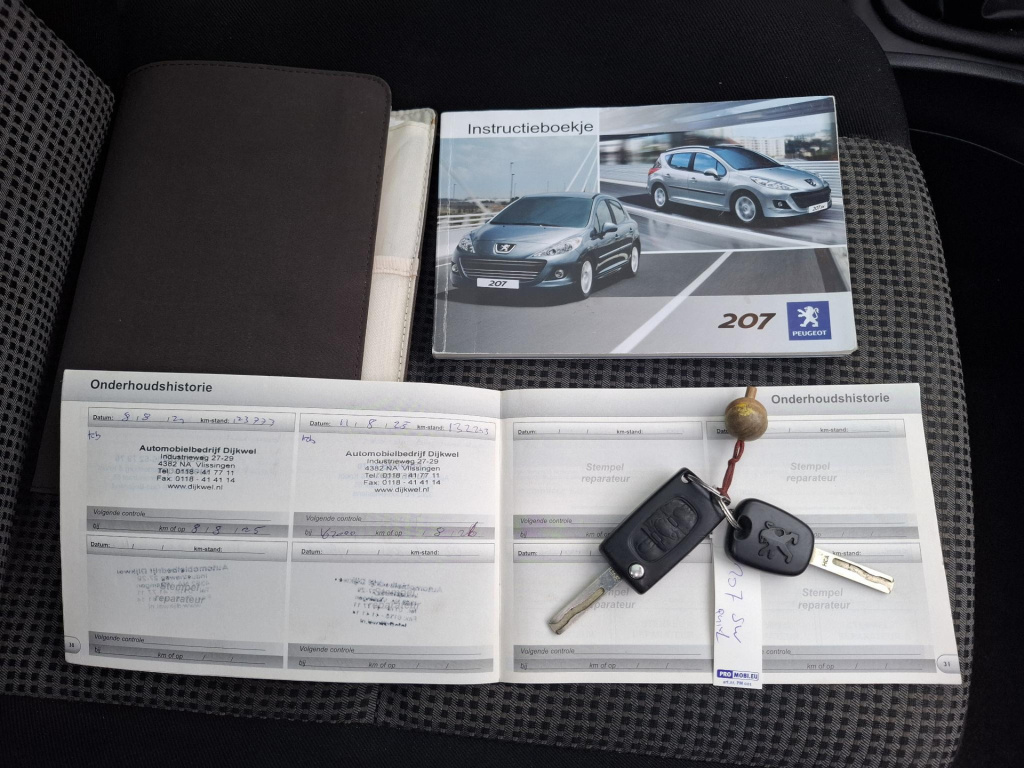 Peugeot 207