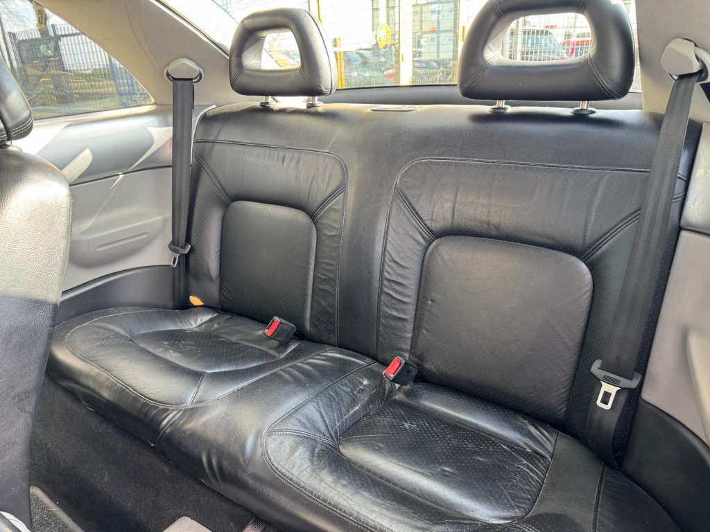 Volkswagen New Beetle