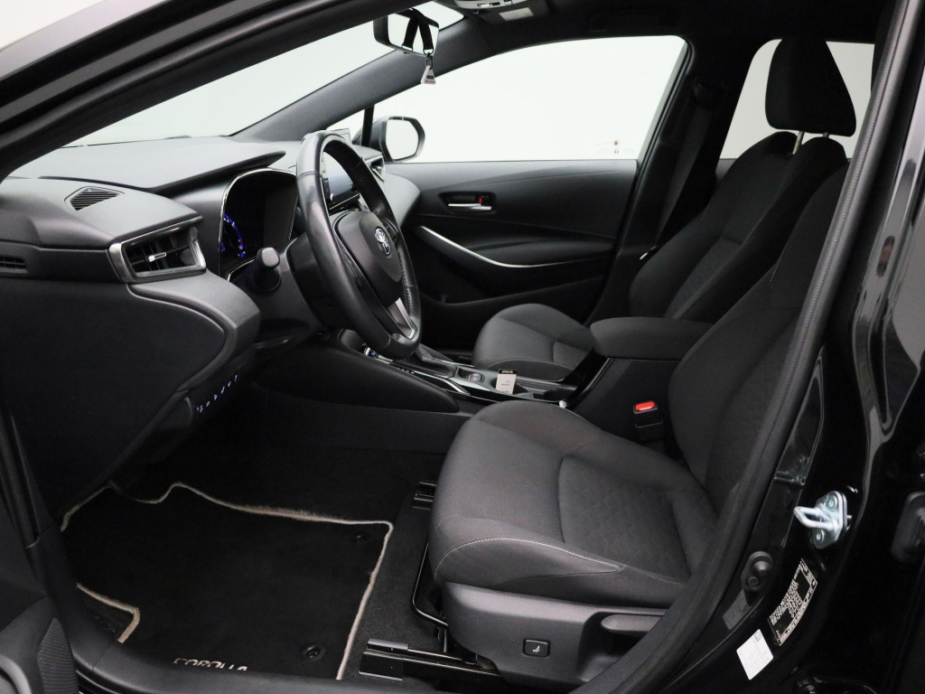 Toyota Corolla Touring Sports