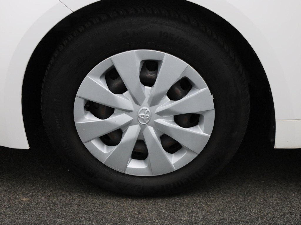 Toyota Corolla Touring Sports