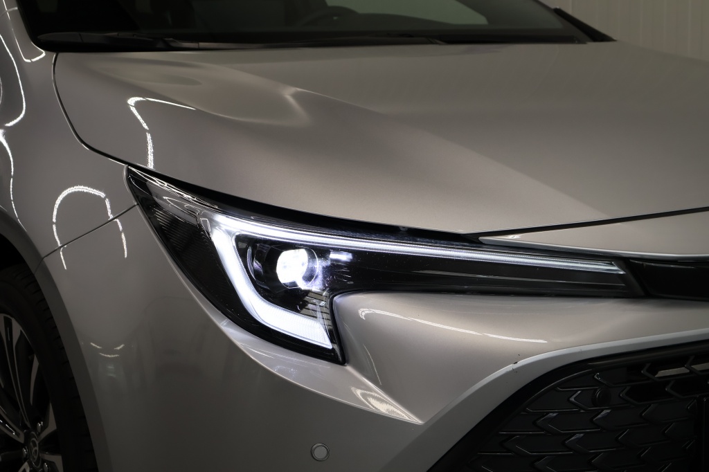 Toyota Corolla Touring Sports