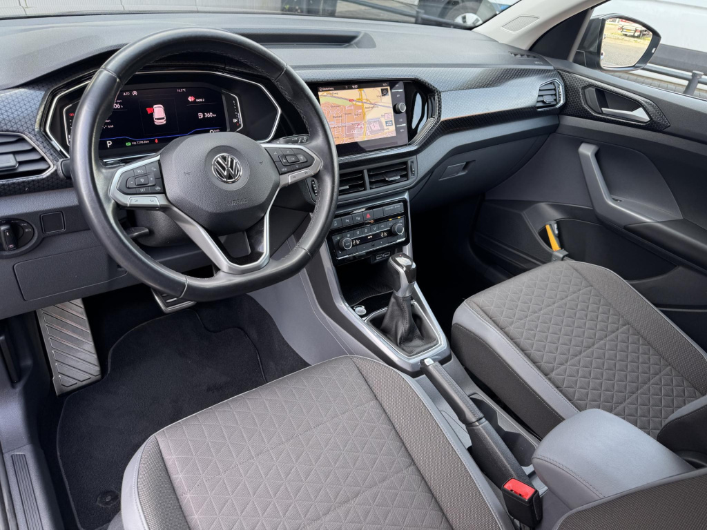 Volkswagen T-cross