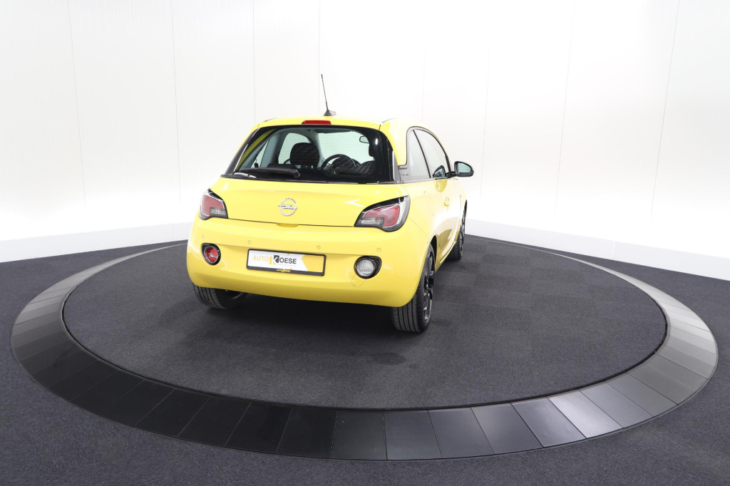 Opel Adam