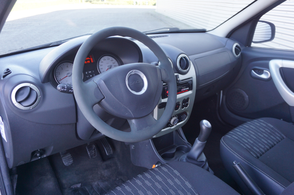 Dacia Logan