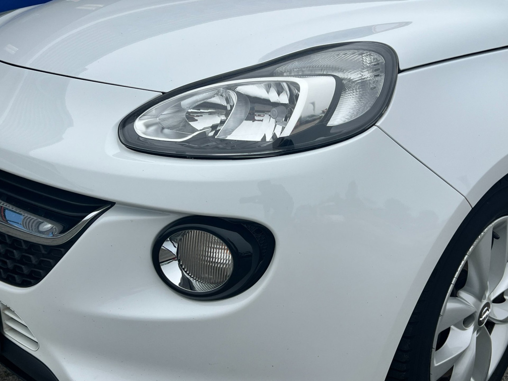Opel Adam