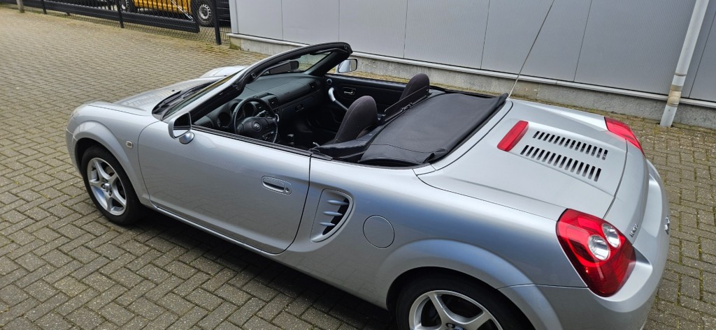 Toyota Mr2