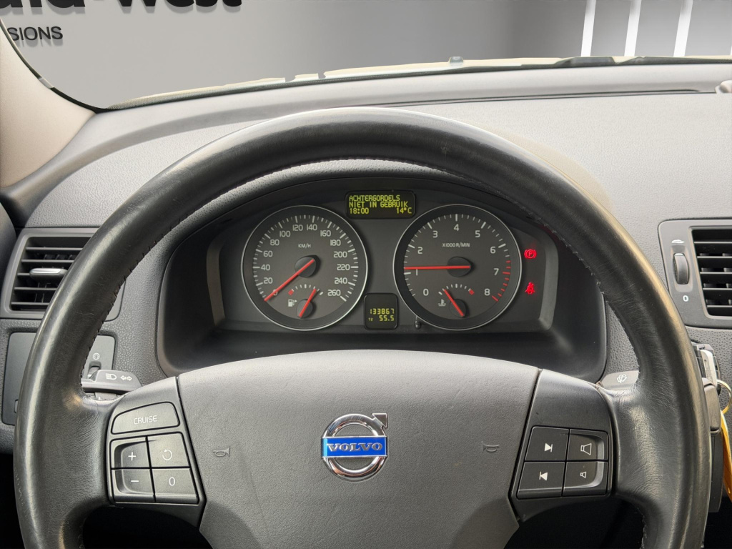 Volvo S40