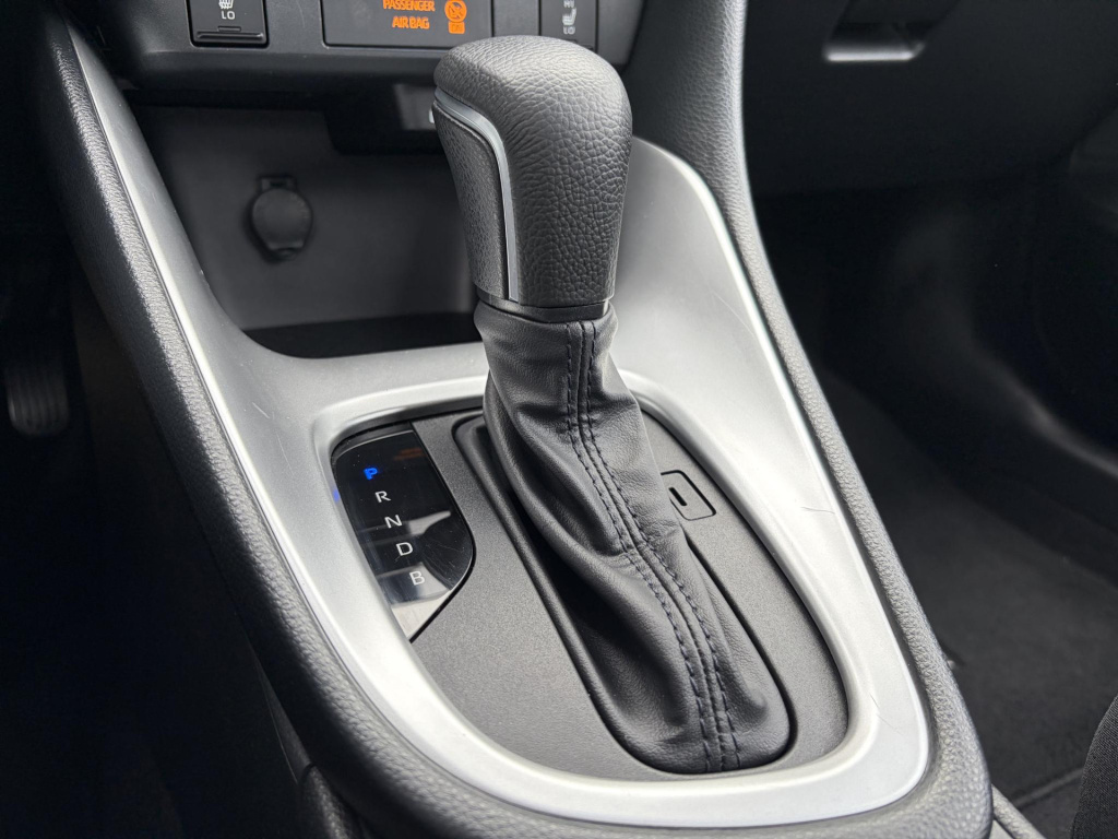 Mazda 2 Hybrid