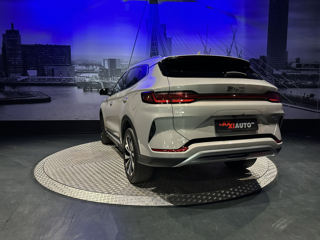 Byd Seal U