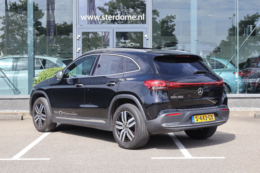 Mercedes-Benz Eqa