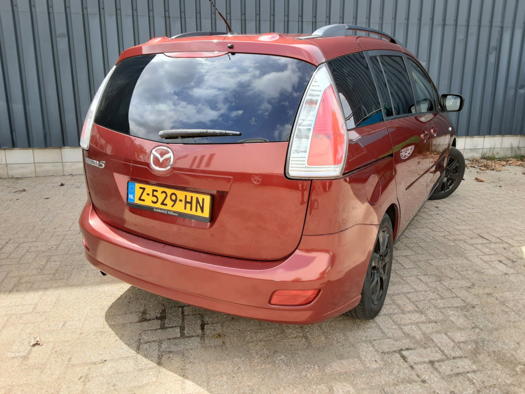 Mazda 5