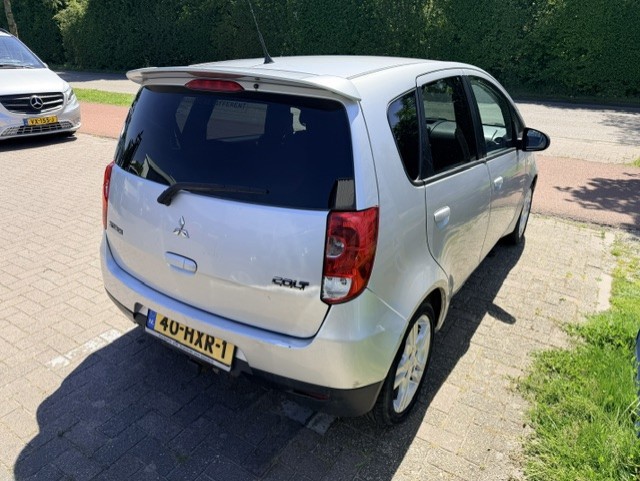 Mitsubishi Colt