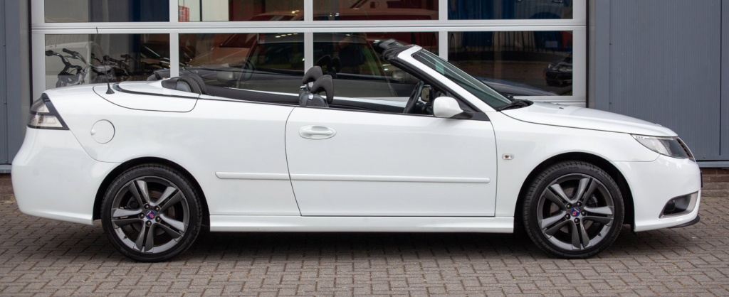 Saab 9-3
