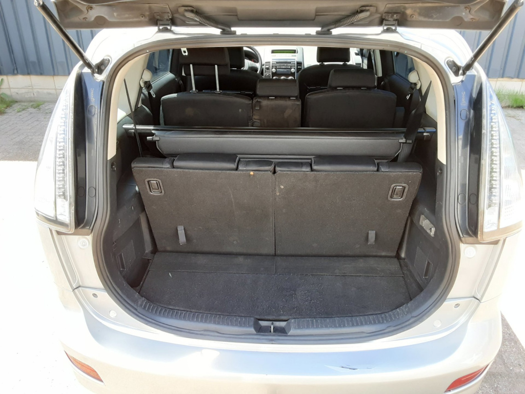 Mazda 5