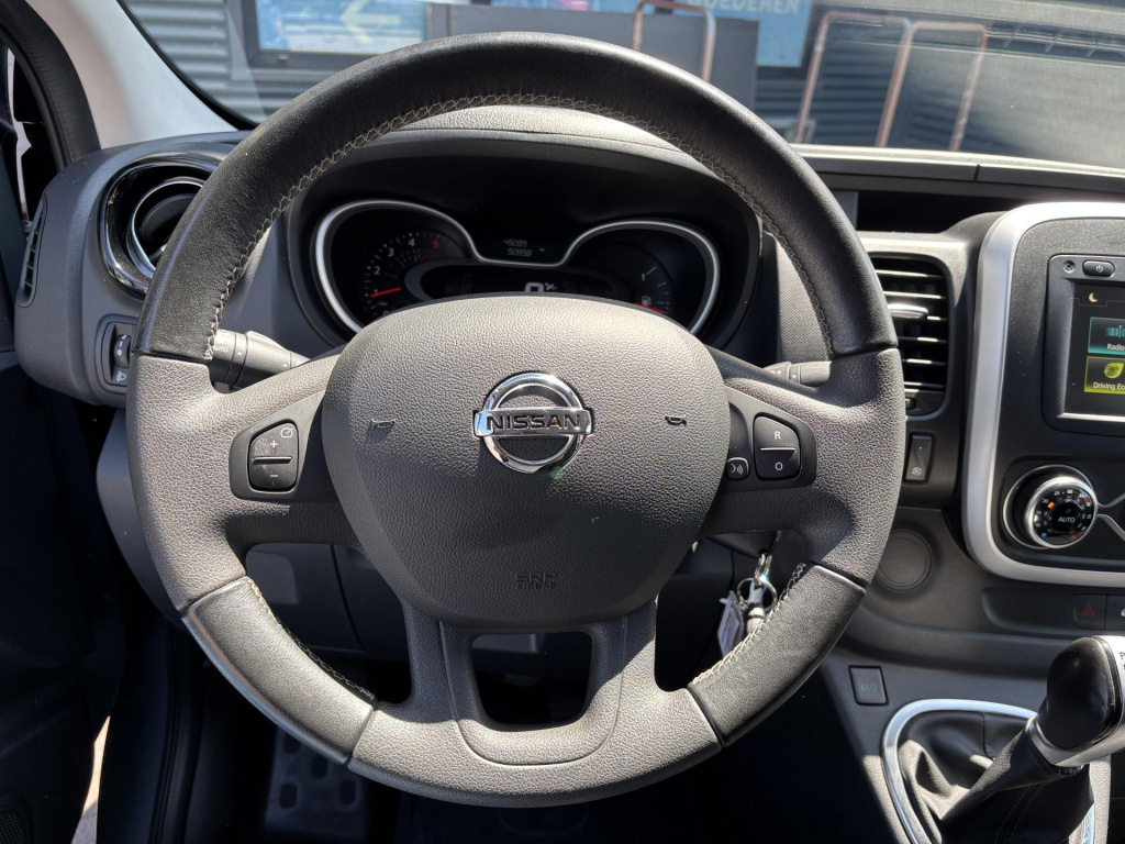 Nissan Nv300