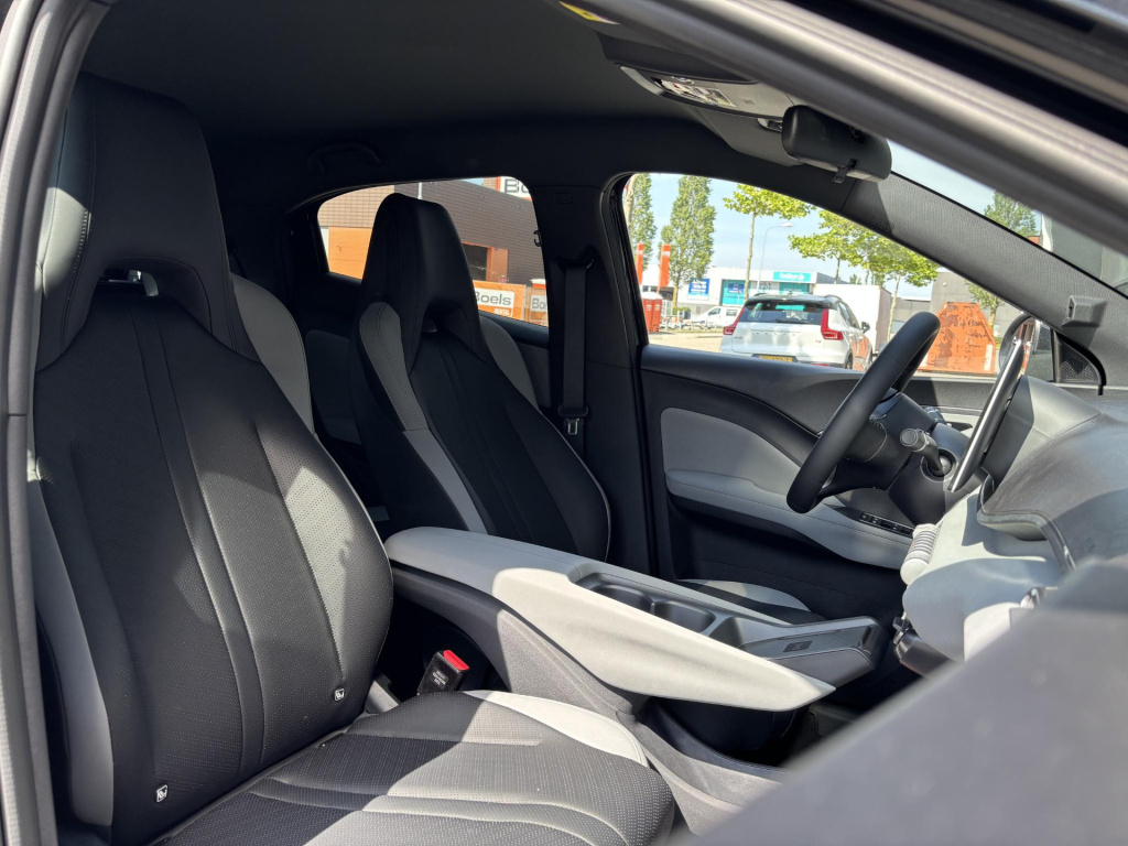 Byd Dolphin Surf