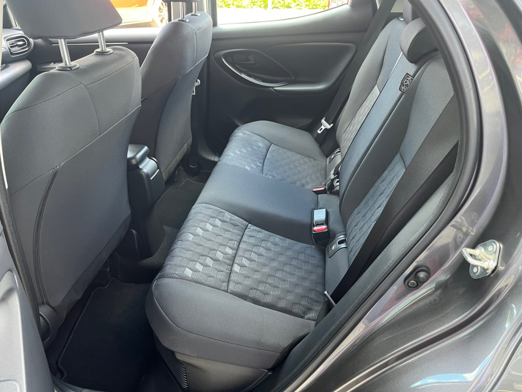 Mazda 2 Hybrid