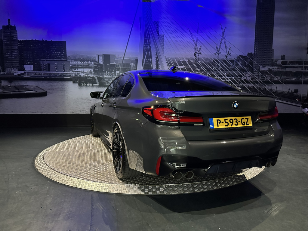 BMW M5