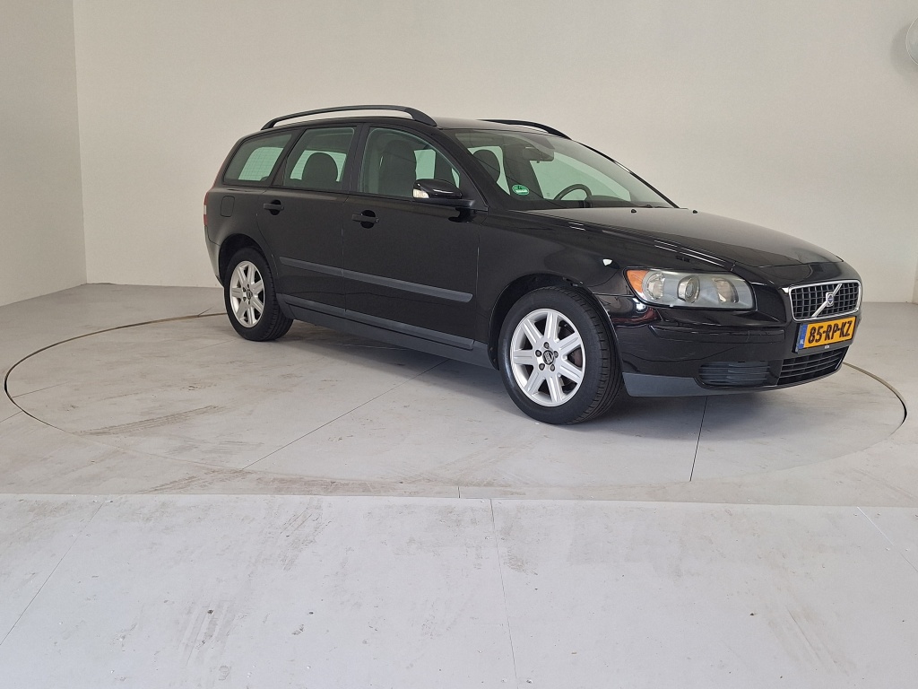 Volvo V50