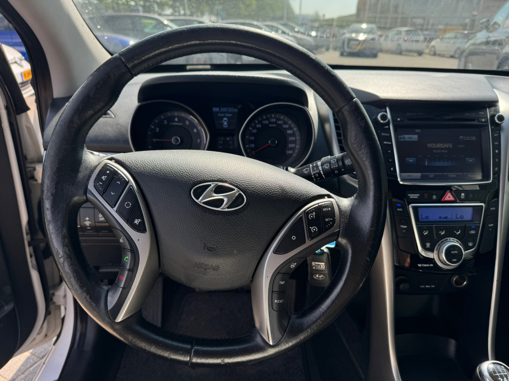 Hyundai I 30