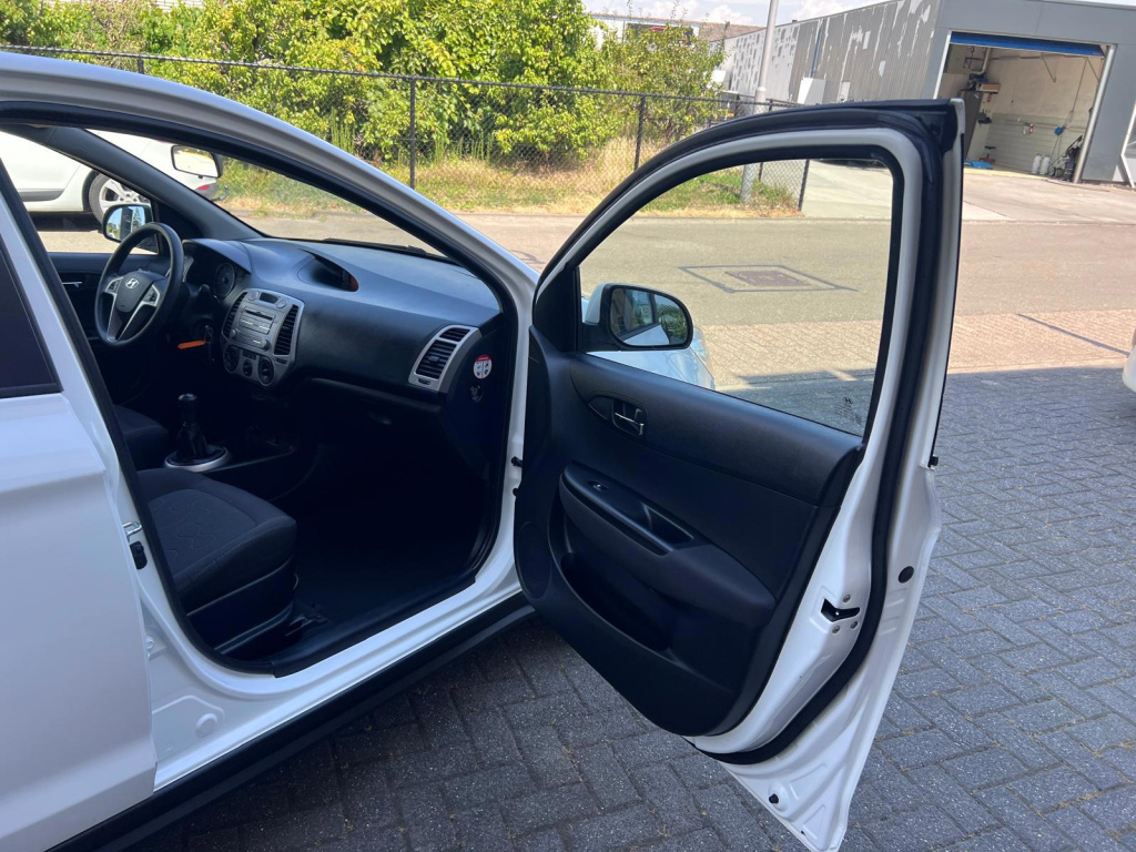 Hyundai I 20