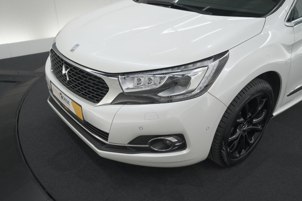 Ds Ds 4