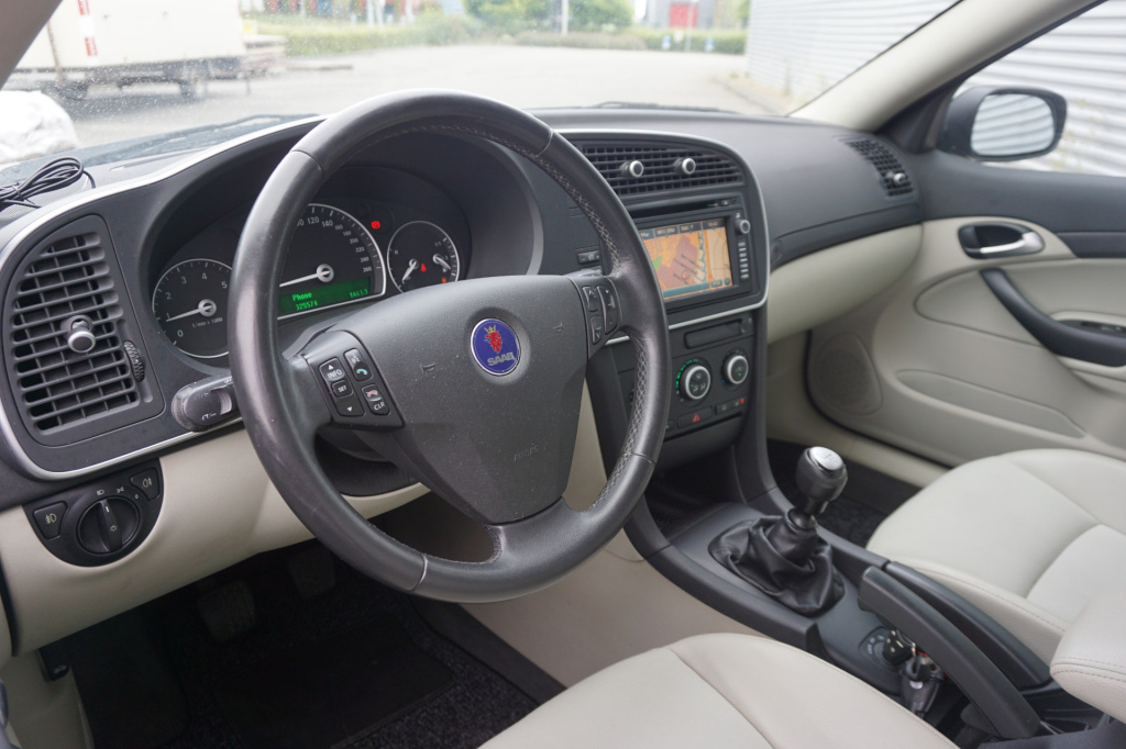 Saab 9-3