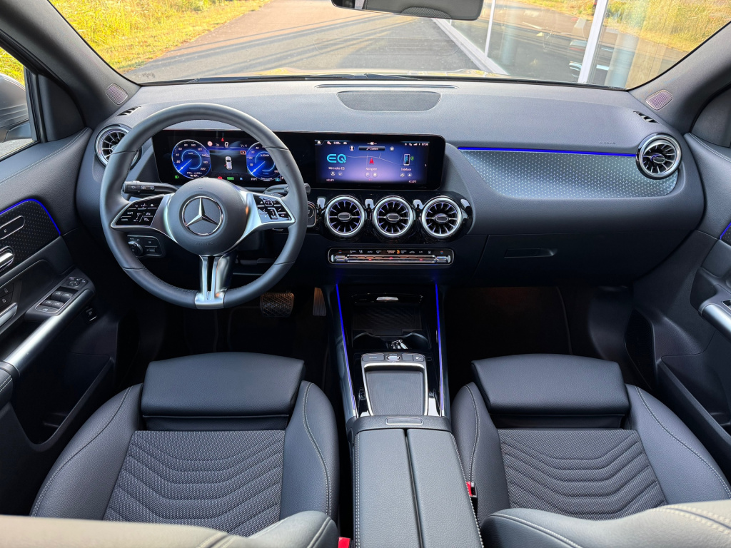 Mercedes-Benz Eqa