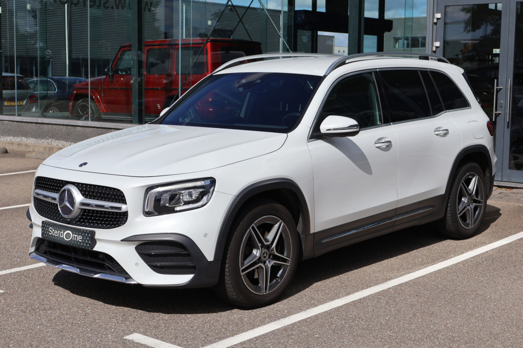 Mercedes-Benz Glb