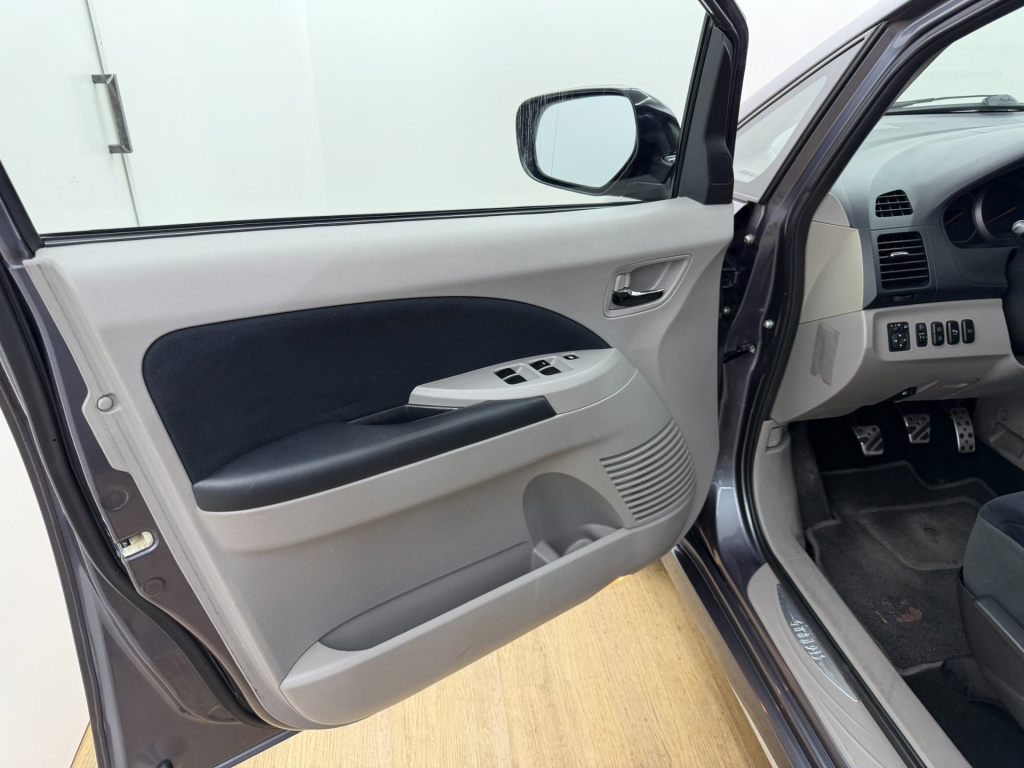 Mitsubishi Grandis