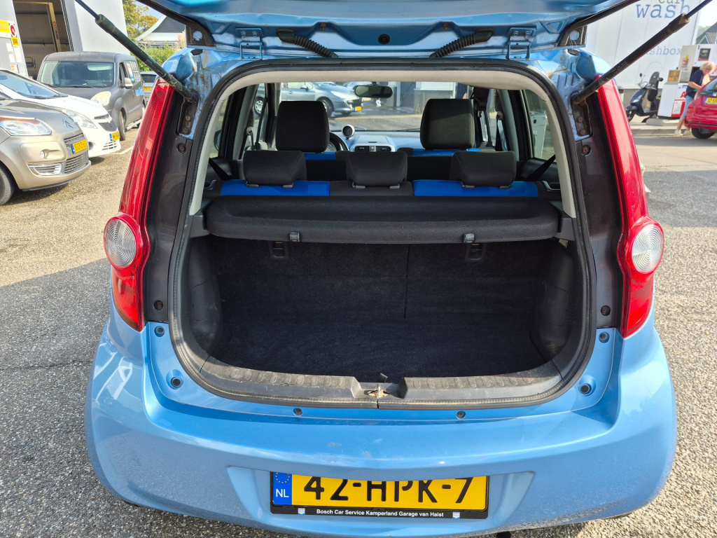 Opel Agila