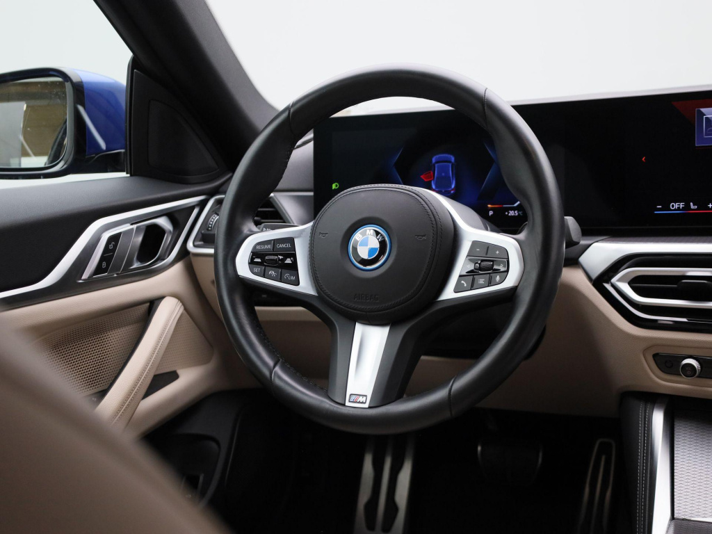 BMW I4