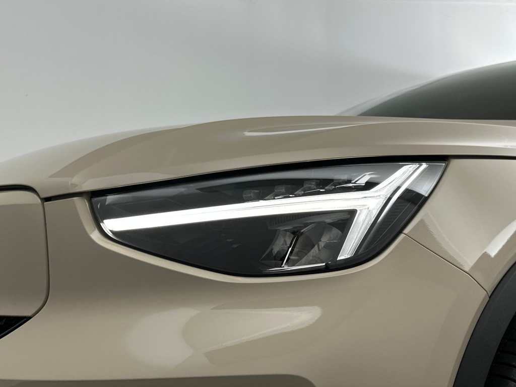 Volvo Ex40