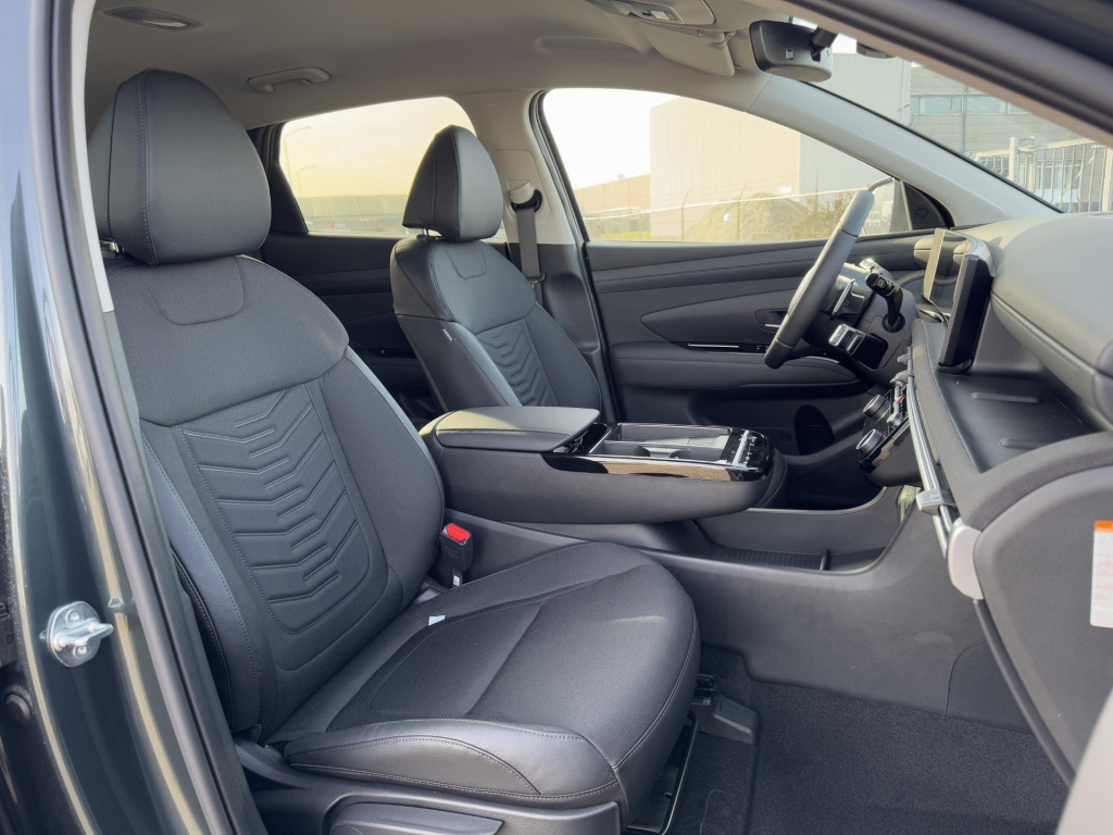 Hyundai Tucson Hybrid