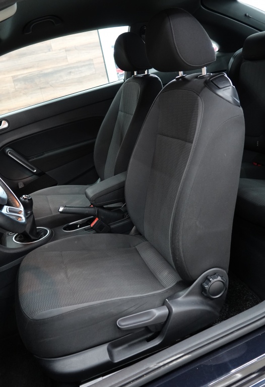 Volkswagen New Beetle