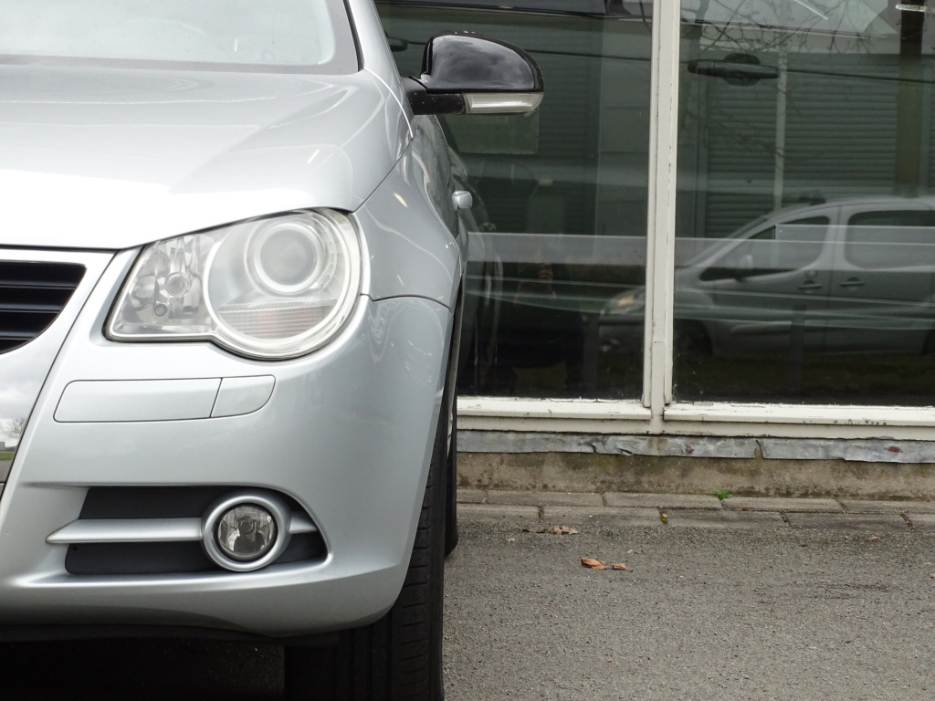 Volkswagen Eos