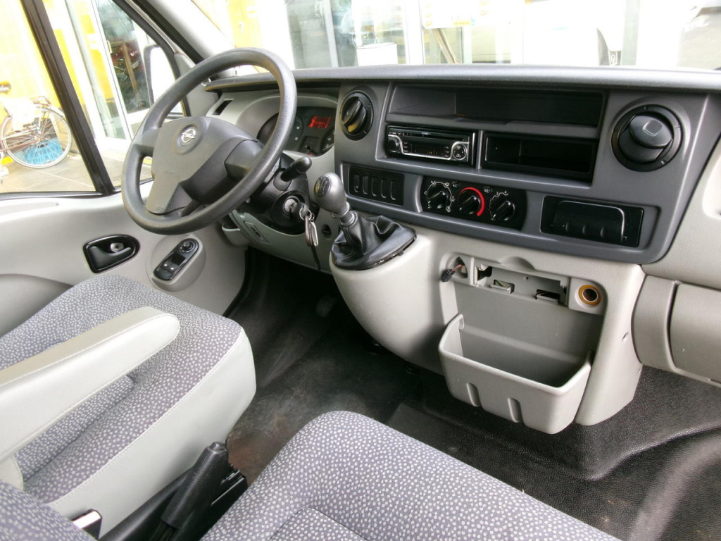 Opel Movano